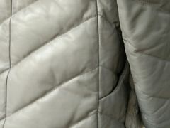 -京伟修鞋洗鞋奢侈品皮具护理店