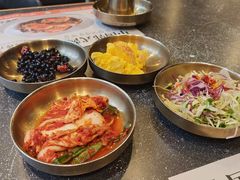 -草家酱蟹炭火烤肉店(珲春南路二店)