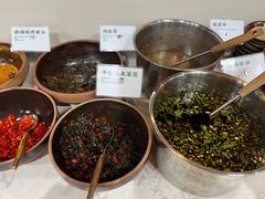 -阿山卓·野生菌火锅·纳西火塘烤肉