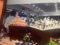 -新艺自助美食城(中山路店)