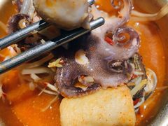 -鑫釜山海鲜烧烤(鑫丰国际店)