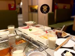 -海底捞火锅(新松江路店)