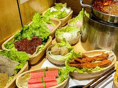 -独食火锅·半米屋台(直营总店)