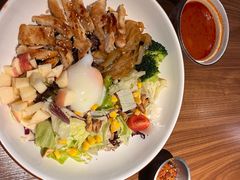 -POKEE VIA&Brunch·维娅(重庆来福士店)