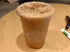 -星巴克臻选(威海威高广场店)