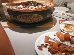 -山焱·炭火自助烤肉(周浦万达店)