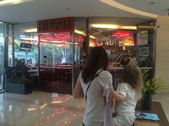 -FATBURGER 特富客汉堡(外交公寓店)