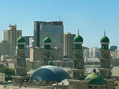 -乌鲁木齐百世昌龙泉酒店(大巴扎店)