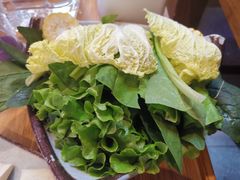 -毛辣果·贵州红酸汤牛肉火锅(西单店)