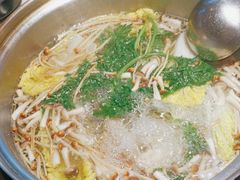 -喃喃椰·糟粕醋·椰子鸡火锅(七堡花园店)