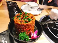 -山城外·非遗酸菜鱼(新都汇融店)
