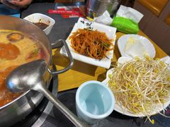 -四季喧黔味豆米火锅(万达广场店)