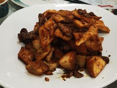 -汗腾格里·风味餐厅(新疆驻京办店)