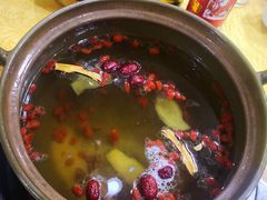 清远鸡-濠轩阁特色生蚝火锅(水湾路店)
