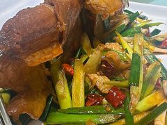 连山回锅肉-川香楼酒家