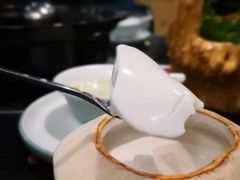 -东椰·海南椰子鸡火锅(朝阳门店)