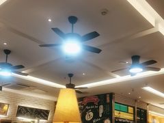 -茶港·点心·啫啫煲(范湖万达广场店)