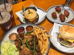 -Thanks美式餐厅(汉堡咖啡店)