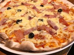 -JINNS锦时 steak&pizza(浸信会礼拜堂旧址店)