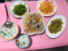 -鲸育宝宝月嫂(徐汇店)