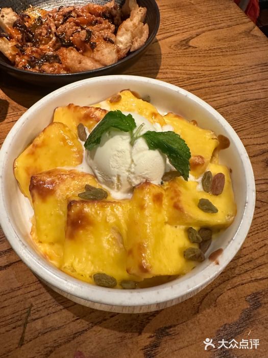 新白鹿餐厅(百联中环店)冰淇淋烤布蕾图片