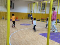 -小勇士俱乐部训练基地(东坝店)