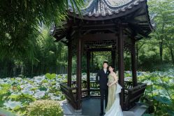 -挪娅婚纱摄影皇家会所