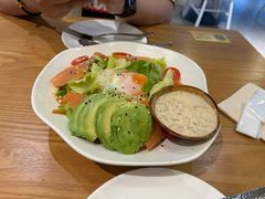 -HELLO 27 意面·沙拉·帕尼尼