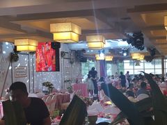 大堂-椿记烧鹅(叠彩店)