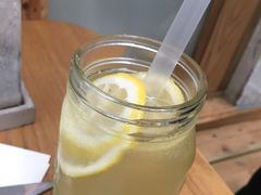 柚子苏打-拾壹cafe·工作室
