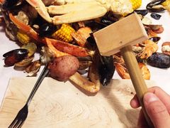 -The Crab Pot Seattle