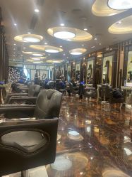 -八佰伴8008星级形象店