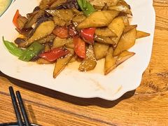 -蒙艾里民族传统菜蒙餐