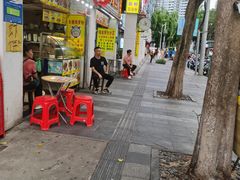 门面-太婆抱罗粉…海南特色小吃(一市场店)