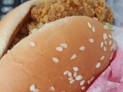 -麦当劳(烟台海港路店)