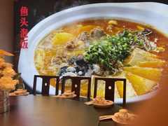 -川流不息·地道川菜·小龙虾(松东路店)