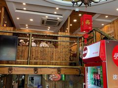 -老东镇啤酒屋海鲜加工·蒸汽海鲜·海鲜烧烤(台东店)