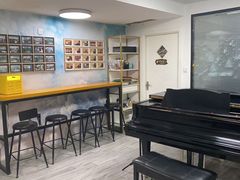 -梅纳·钢琴声乐架子鼓Mena Music(双井店)