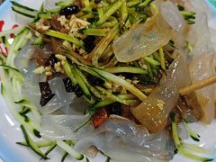 -屯老二农家铁锅炖·行业领军者(梅江店)