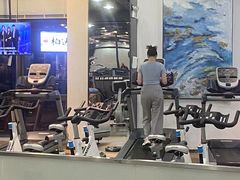 -豪逸健体(中骏广场店)