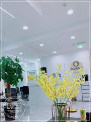-Coo Hair salon