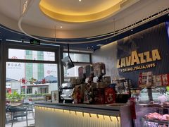 -LAVAZZA拉瓦萨咖啡(中航城君尚购物中心店)