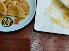 -东北风味思缘食府(对湖路店)