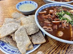 卤煮火烧-门框胡同百年卤煮(新街口店)