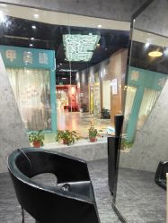 -发饰美男士增发补发假发定制店