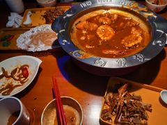 -钳小厨疯味1987肉蟹煲(美一城广场店)