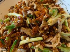 -小洞天柴火土菜馆