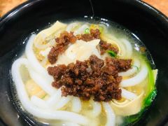 辣鸡酱-丽虹云南过桥米线(兴工街店)