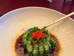 -粤尚腾香居中餐厅(首都机场希尔顿店)