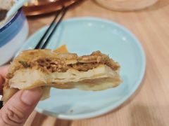 千层牛肉饼-宏状元现熬粥·京味菜(黄寺大街店)
